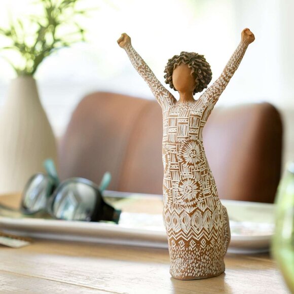Willow Tree Courageous Joy Cesur Sevinç Biblo