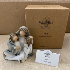 Willow Tree Cozy - Samimi Biblo - Thumbnail